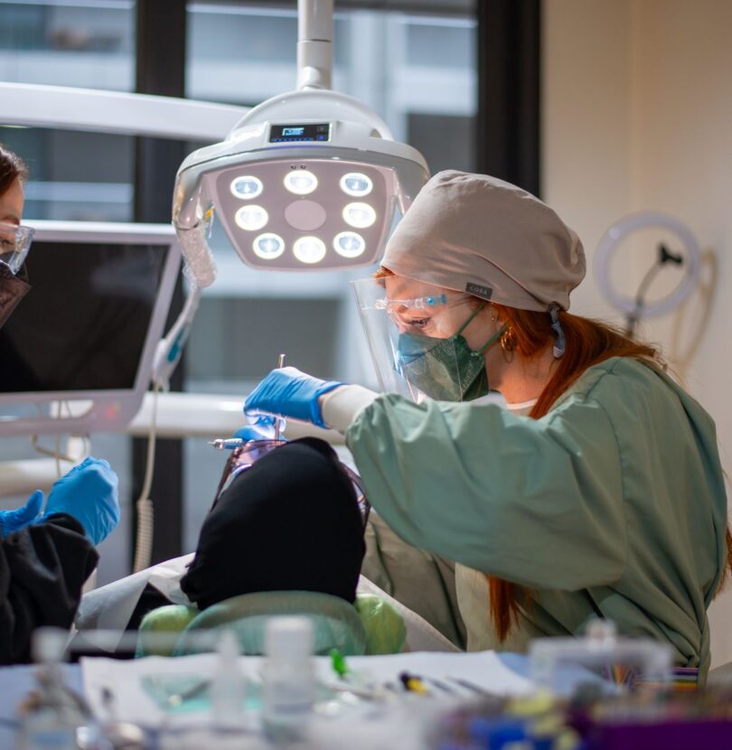 All on 4 Türkei: Vollständige Zähne für 4 Implantate – was dahinter steckt
