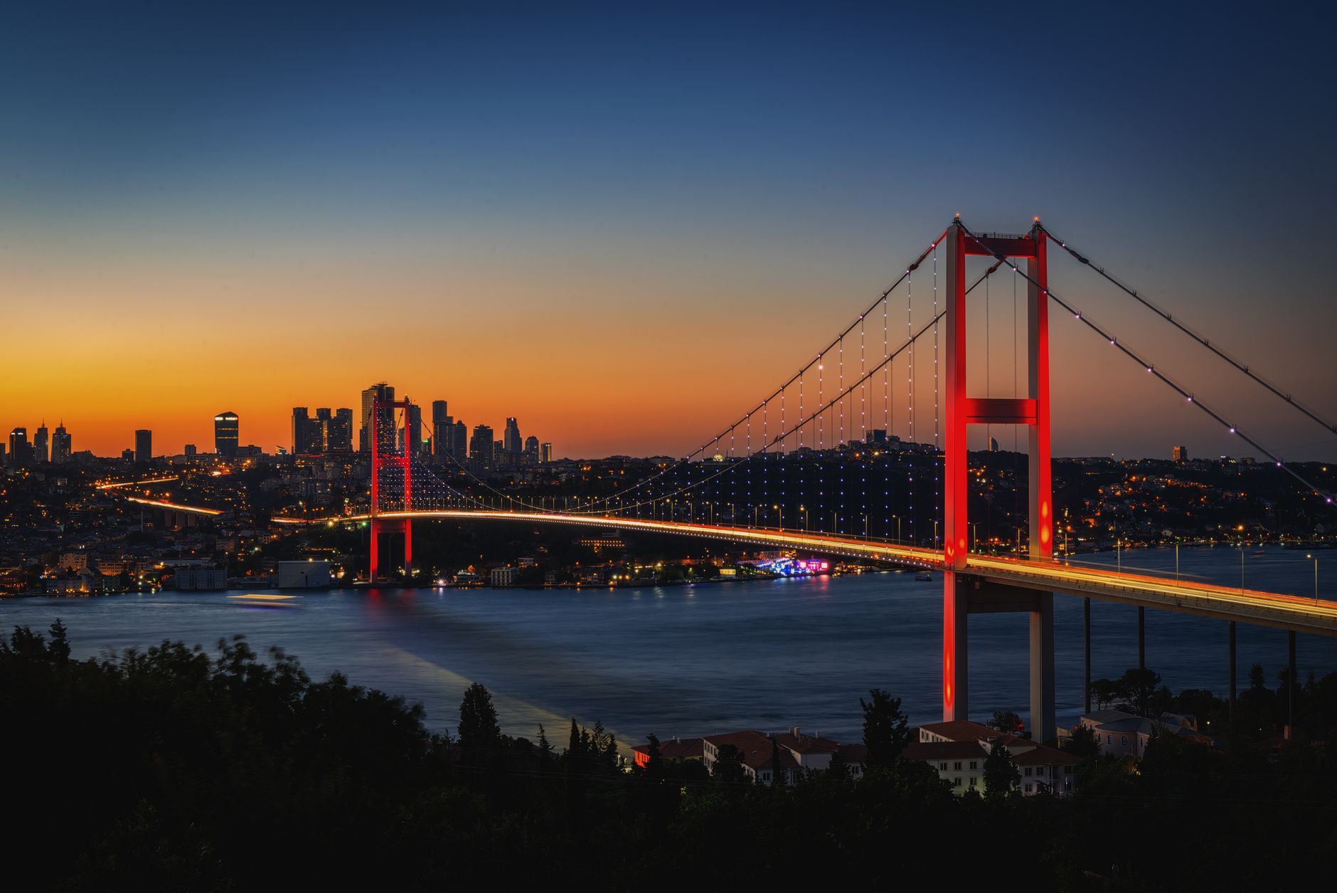 Veneers, Kronen Istanbul Traumlächeln Istanbul: Was du vor der Reise wissen musst (und was Kliniken dir nicht sagen) dent360 Clinic Istanbul Traumlächeln Istanbul: Was du vor der Reise wissen musst (und was Kliniken dir nicht sagen)